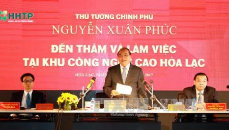 Thủ tướng Nguyễn Xuân Phúc làm việc với Ban quản lý khu công nghệ cao Hòa Lạc  - ảnh 1